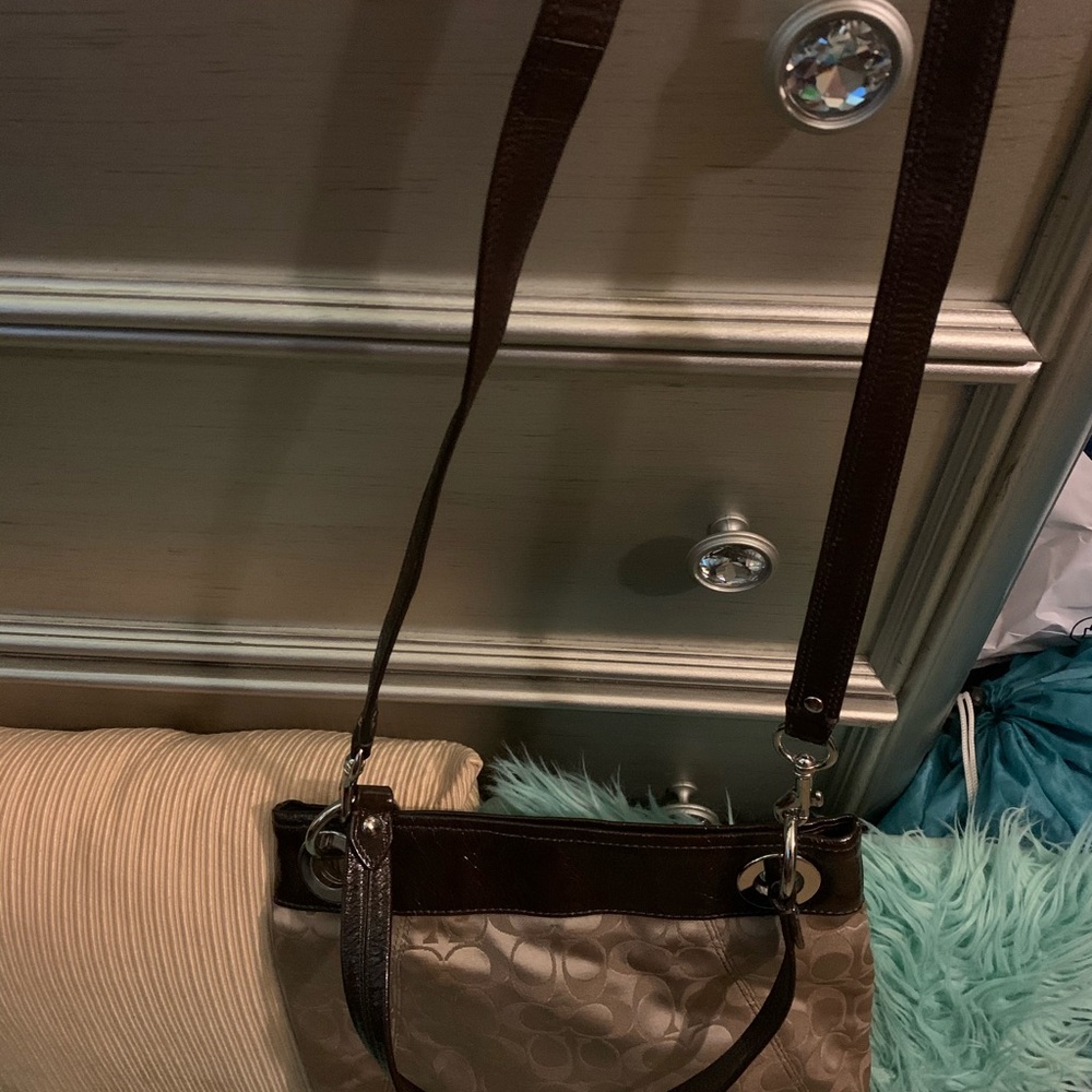 Coach Crossbody - Picture 4 of 5